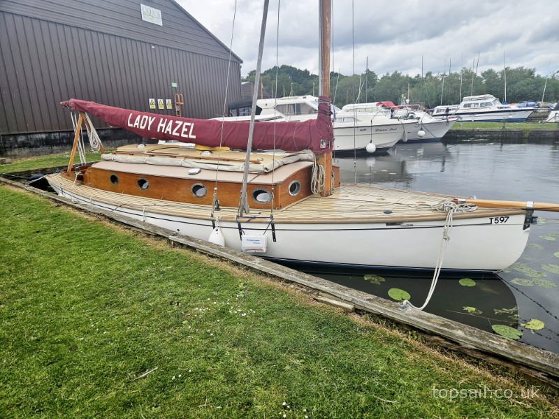 1993 Farrington 30 RCC #322 (GRP Hull)