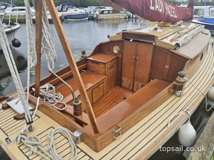 1993 Farrington 30 RCC #322 (GRP Hull)