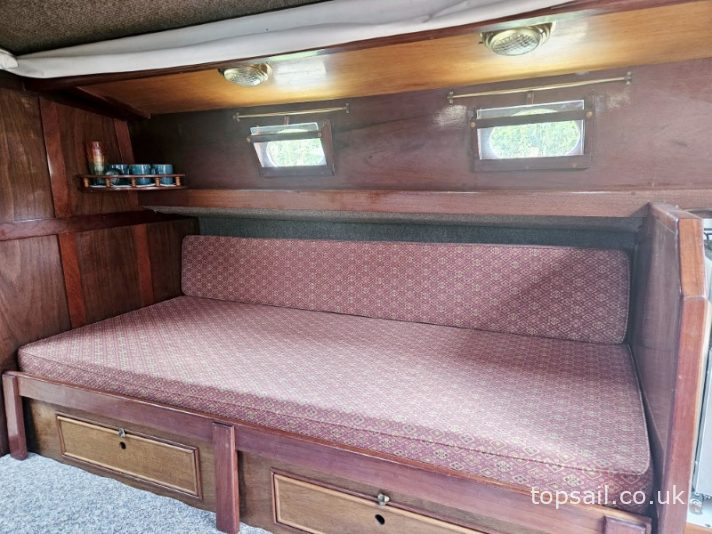 1993 Farrington 30 RCC #322 (GRP Hull)