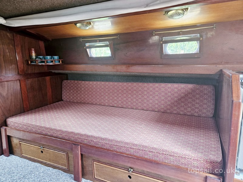 1993 Farrington 30 RCC #322 (GRP Hull)