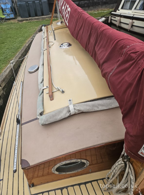 1993 Farrington 30 RCC #322 (GRP Hull)