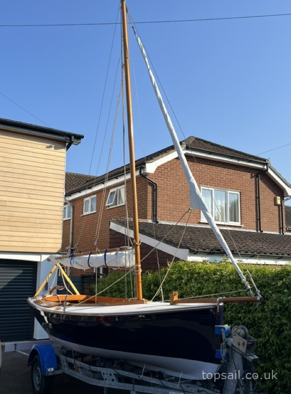 2013 Salterns Tela GRP Day Sailer (with Trailer)