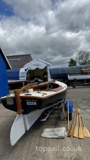 2013 Salterns Tela GRP Day Sailer (with Trailer)