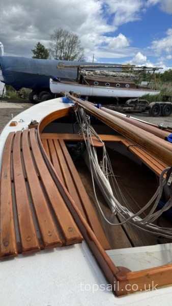 2013 Salterns Tela GRP Day Sailer (with Trailer)