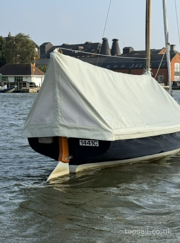 2013 Salterns Tela GRP Day Sailer (with Trailer)
