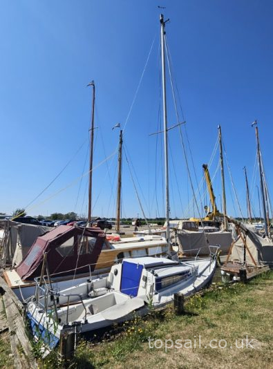 Pegasus 700 (Bilge/Twin Keel)