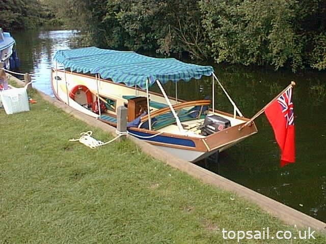1997 Picnic Boat
