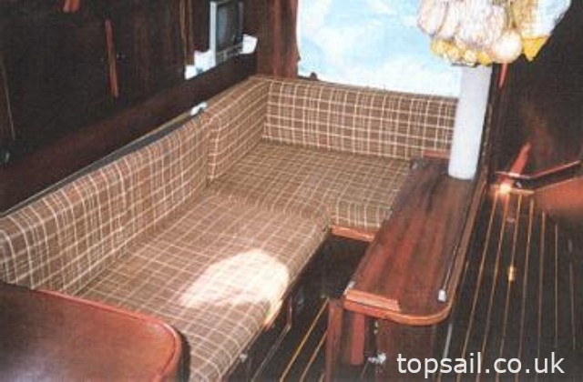 1985 Roberts Spray 33