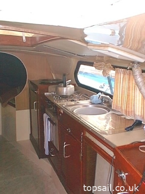 1993 Sailing Cruiser
