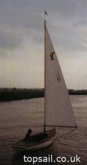 1910 Broads Half Decker
