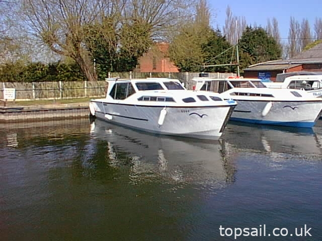 1985 Sancerre Motor Cruiser