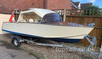 Sebena Classic Speedboat & Trailer