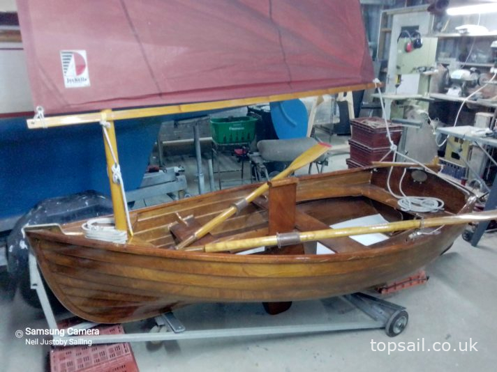 Barrow Boat #206