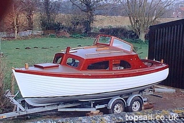 1955 Dauntless Motor Cruiser
