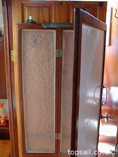 1995 Roberts Spray 40C