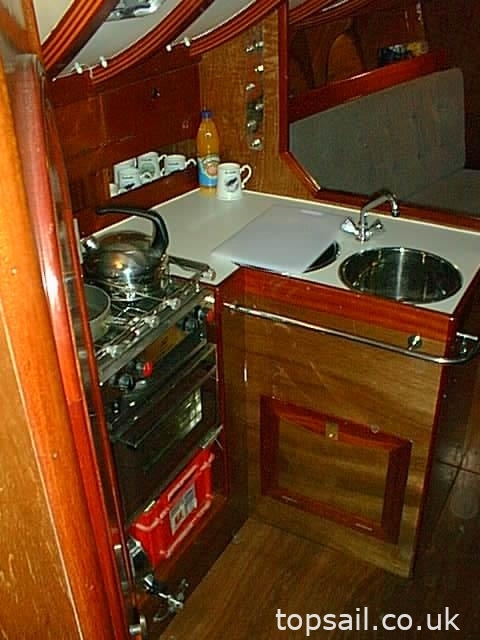 1995 Prema 32