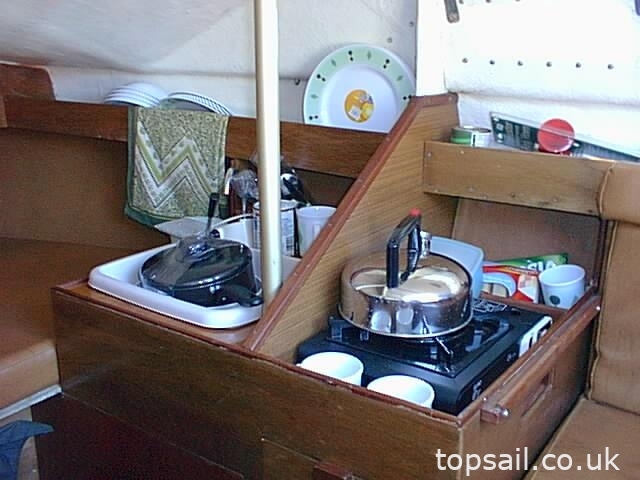 1975 Hunter Europa