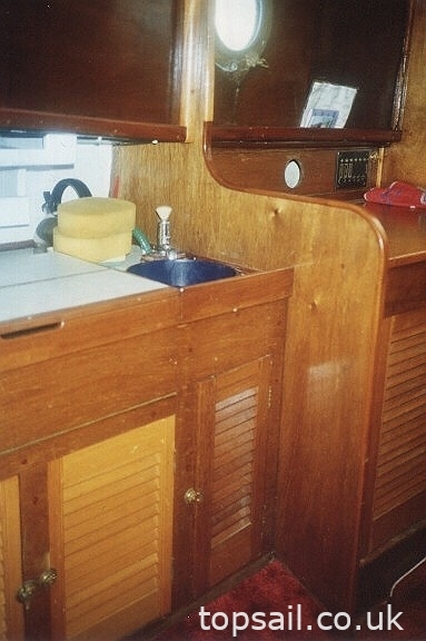 1983 Tamerisk 24