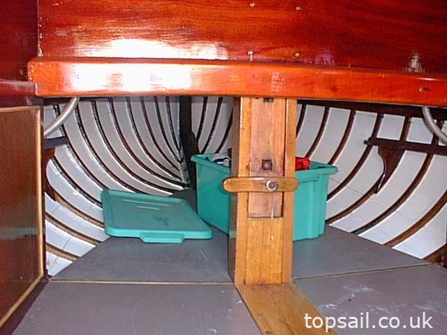 1947 Broads Half Decker