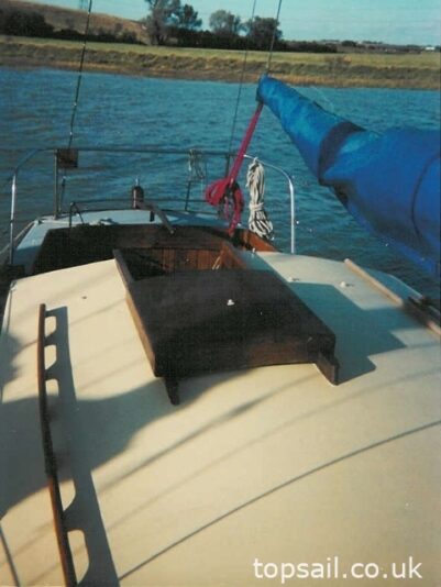 1986 Finesse 27