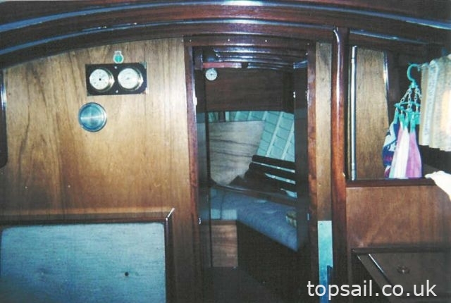1986 Finesse 27