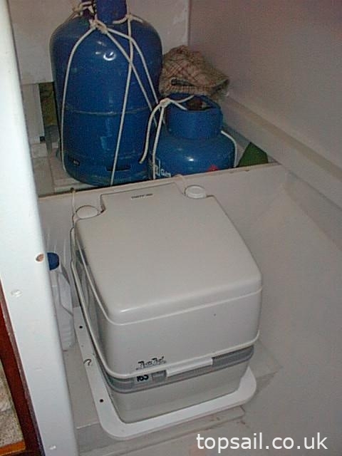 1995 Roberts Spray 38