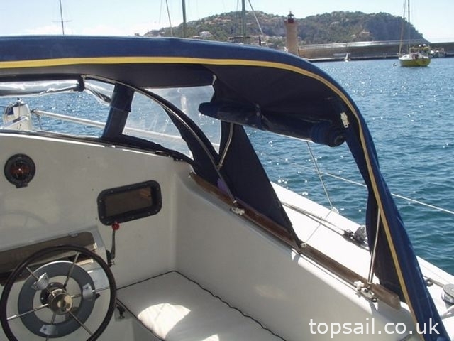 1986 Prout Quest 33 Catamaran