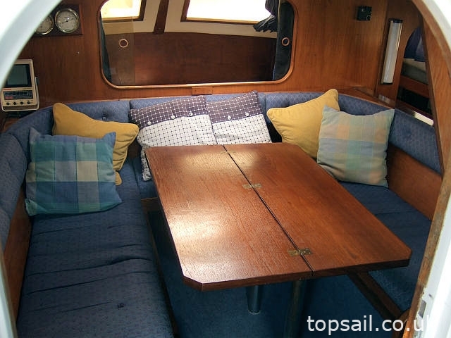 1986 Prout Quest 33 Catamaran