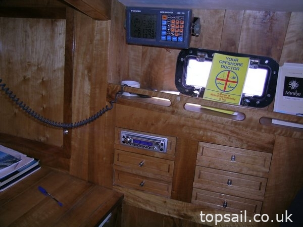 1986 Roberts 45 Deck Saloon