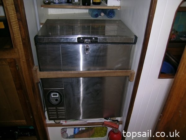 1986 Roberts 45 Deck Saloon