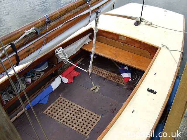 1996 Dutch 16m2 Half Decker