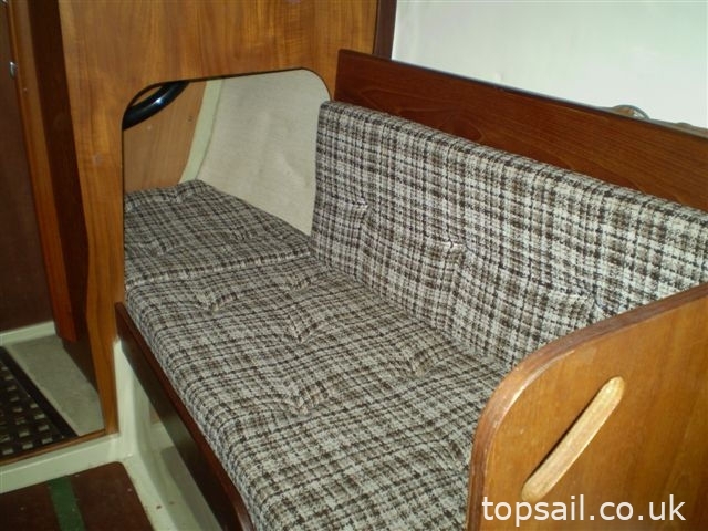 1986 Mirage 27