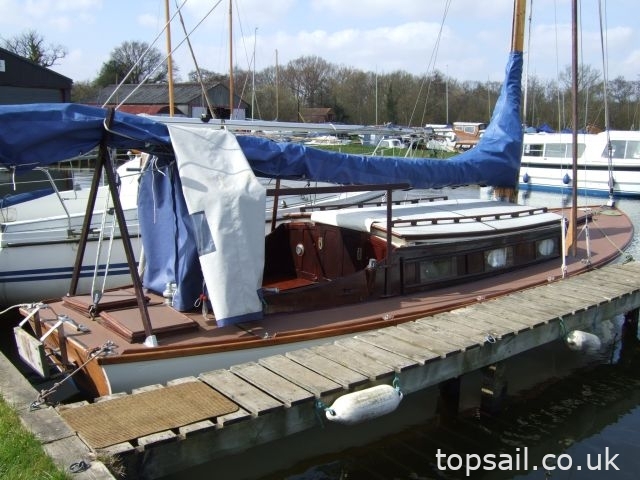 1950 Fine Lady River Cruiser