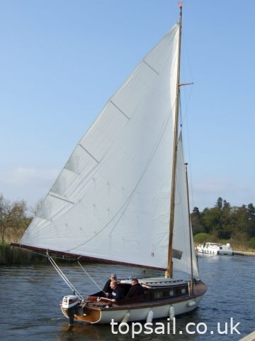 1950 Fine Lady River Cruiser