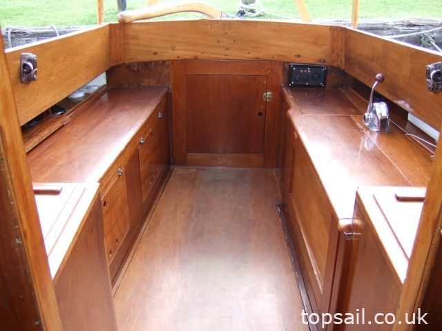 1950 Japonica River Cruiser