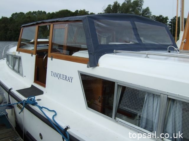 1972 Broom Skipper 30 Centre Cockpit