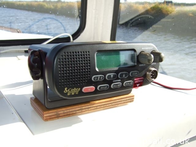 1987 Hardy Navigator 18