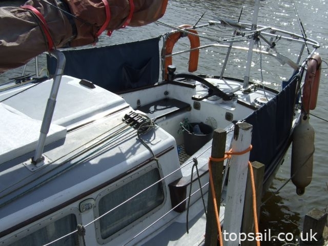 1968 Trident 24