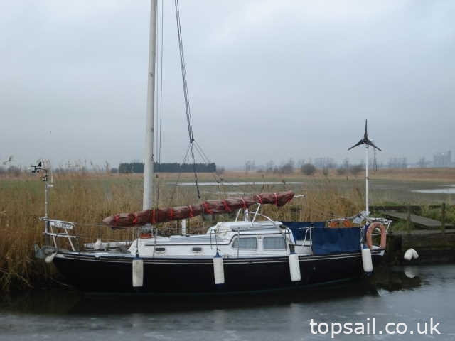 1968 Trident 24