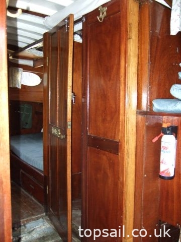 1938 Woods Leading Lady River Cruiser