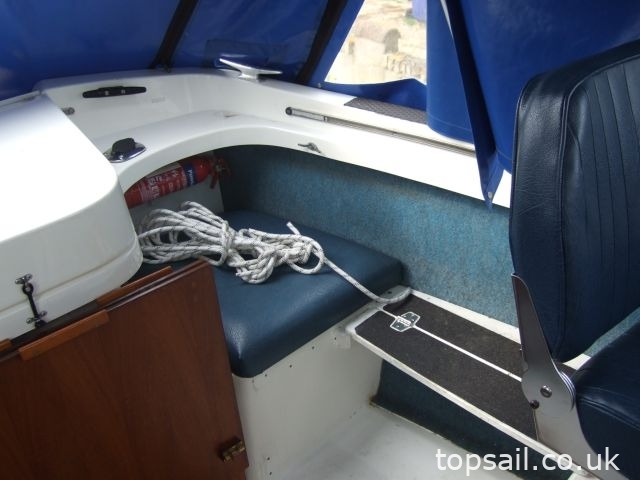 1989 Hardy Navigator 18