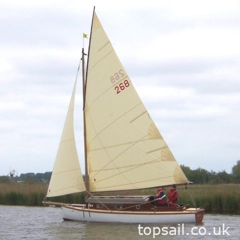 1947 Waif Class River Cruiser