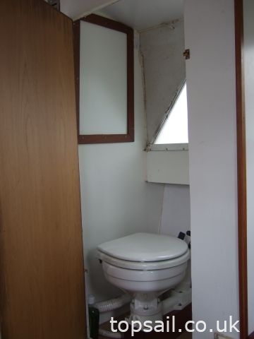 Two Berth Motor Cruiser