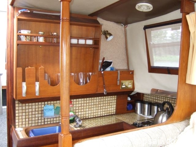 1987 Duchess 9m Motor Cruiser
