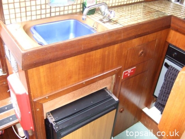 1987 Duchess 9m Motor Cruiser