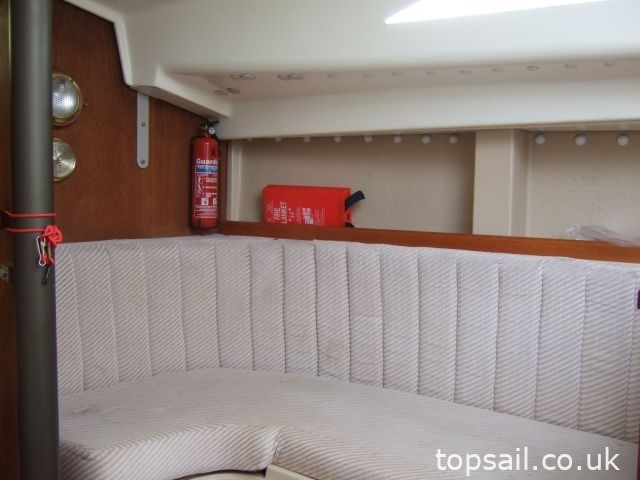 1990 Pegasus 700