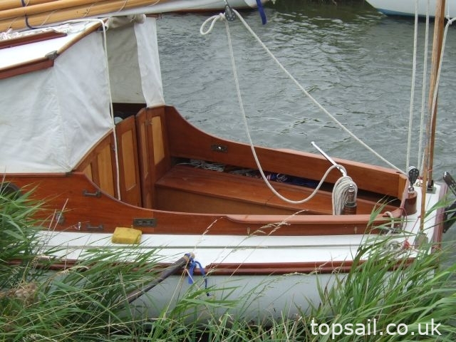 1953 Loynes Grebe Class River Cruiser