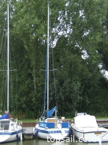 1985 Pegasus 700