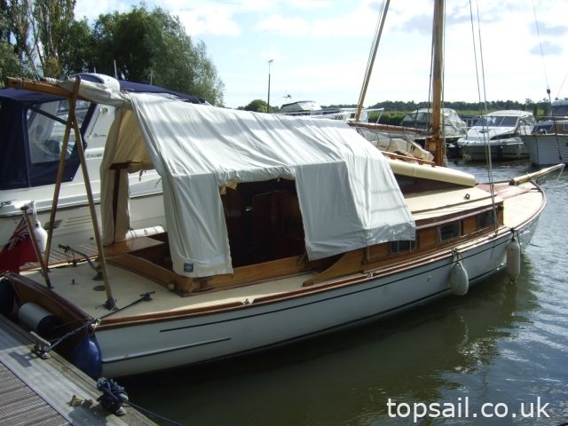1952 Herbert Woods Twilight Class River Cruiser