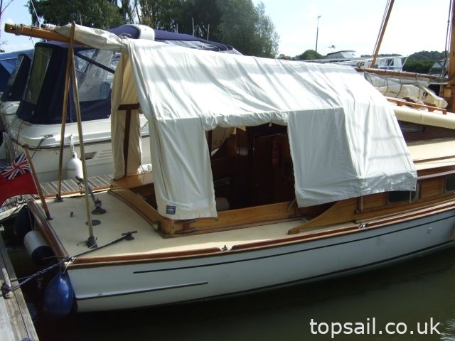 1952 Herbert Woods Twilight Class River Cruiser